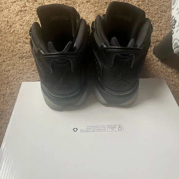 Air Jordan 6 Rings Black Sneakers - Picture 5 of 8